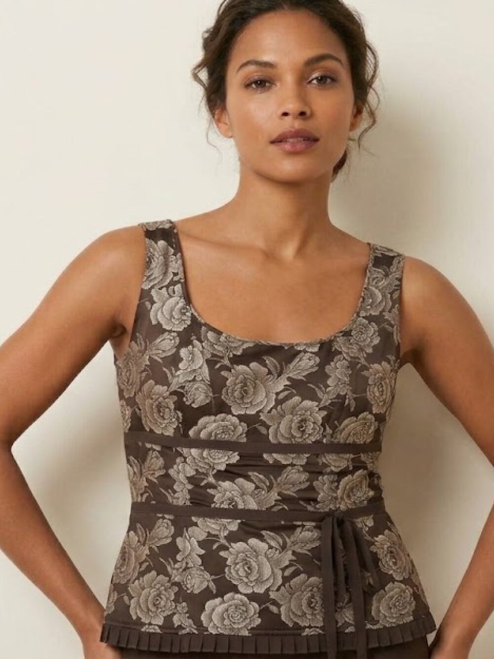 Ann Taylor 100% Silk Floral Tank Top Brown Cream Scoop Neck Size 6